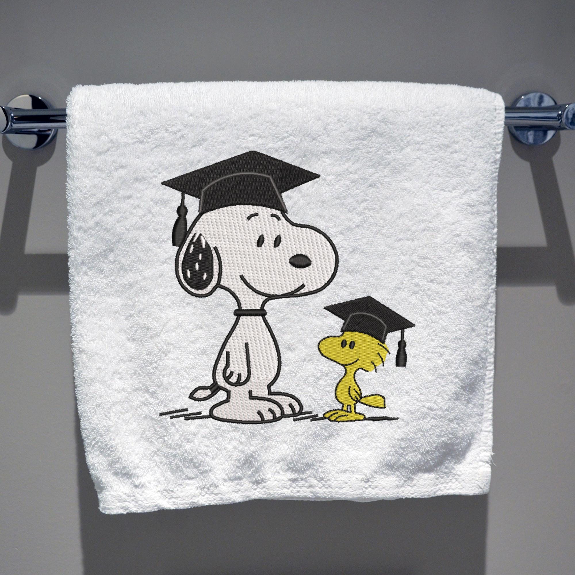 Snoopy Woodstock Graduation Embroidery Design (digital Download) - Etsy