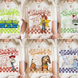 Retro Disneyland Pixar Toy Story All Characters Checkered Signature Shirt, Woody, Buzz, Jessie, Bo Peep, Personalized Group Matching Tee afbeelding 1
