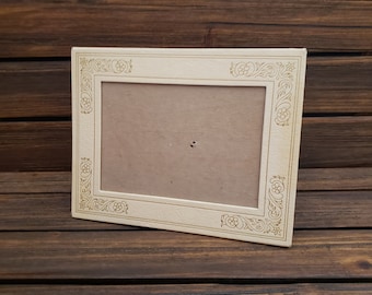 1940's Tabletop 5x7" Easel Picture Frame, Vintage Decor