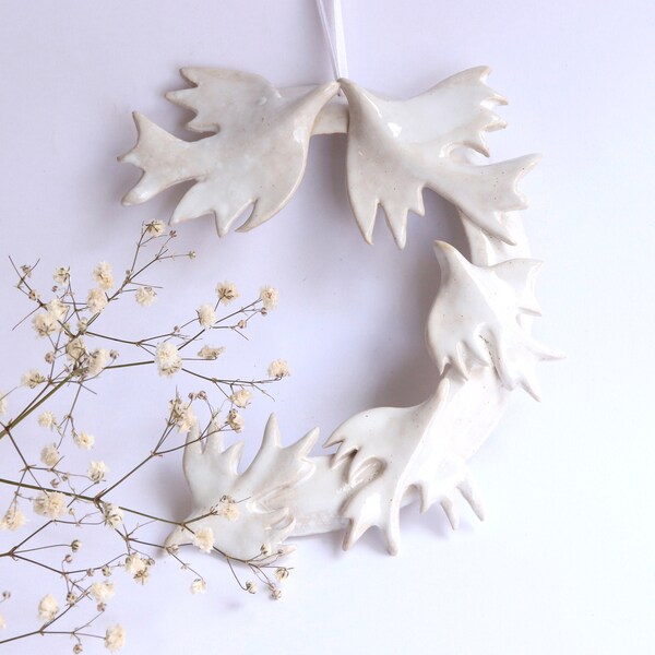 Indoor Wreath White Winter   Wreath . Easter Decor.   Wedding decoration. Wedding Favor.  Love birds . White bird flock.