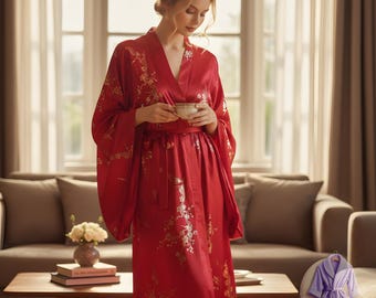 Lyxig röd kimono i satin för kvinnor – Blommigt broderat siden