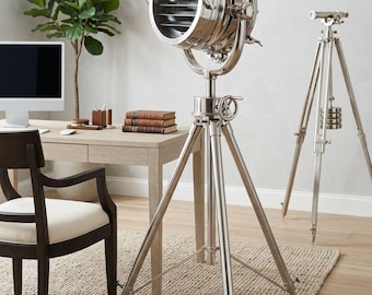 Lámpara de pie náutica grande de 70" con trípode industrial cromado, foco Royal Master Searchlight, lámpara de estudio moderna de mediados de siglo, decoración de oficina, regalo