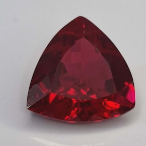 Trillion Cut 10-12 Ct Natural Blood Pigeon Red Ruby Loose Certified Gemstone For Rings Making Gemstone SP416