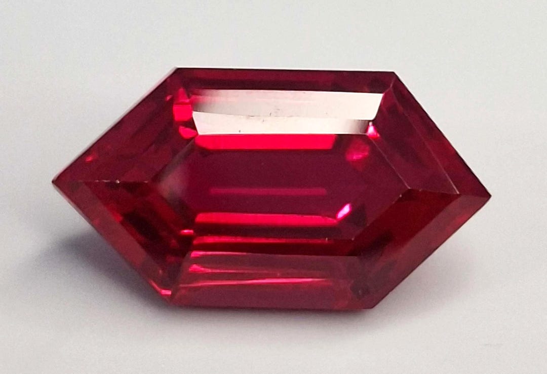 Mozambique Red Ruby Shape Fancy Cut 13-15 Ct Certified Natural Loose ...