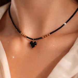 Bracciale Oro Con Ciondolo Cuore E Zircone Rosso - Gioiello Elegante Per Donna