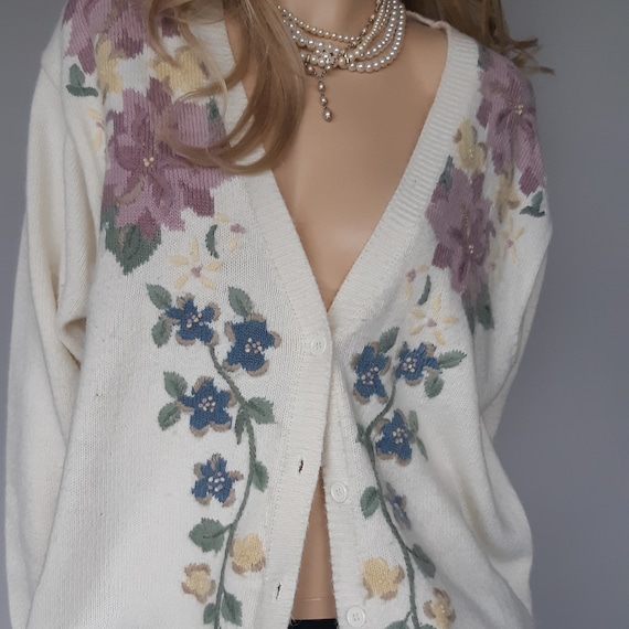 Cream Sweater Cardigan Oversized M Floral