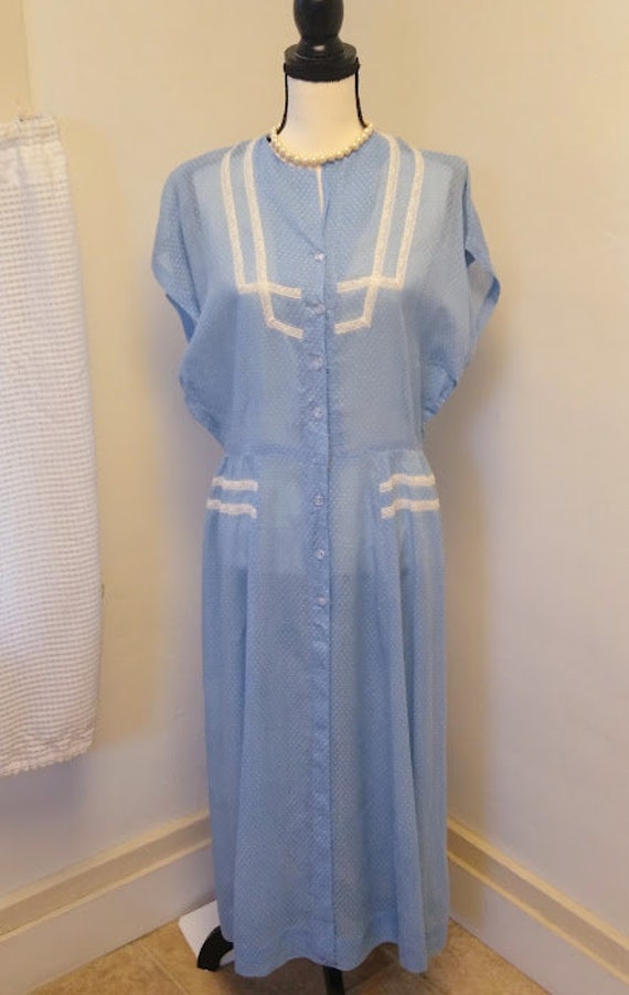 Vintage 1930s 1940s Blue Swiss Dot Sheer Dress Fr… - image 4
