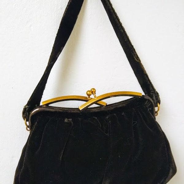 Vintage 1940s 1950s Brown Silk Velvet Evening Bag/Clutch SMALL S by Garay