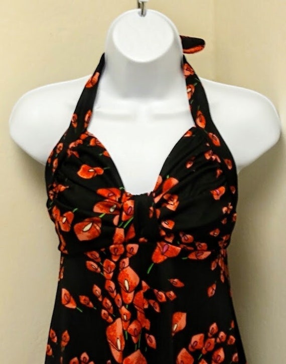 Vintage 1970s Halter Dress /Lily Print/ Polyester… - image 1