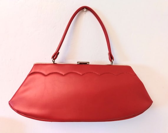 Vintage 1950s 1960s Red Faux Leather Handbag Purs… - image 2