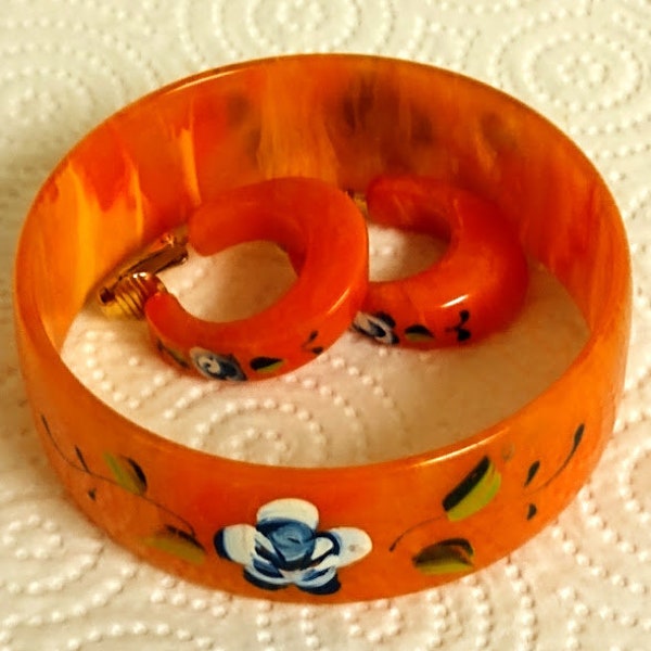 1930s Orange Hand Painted Bakelite Catalin Bangle Bracelet/ Translucent/Earrings /TESTED/Bakelite Jewelry