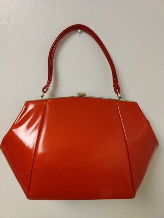 Vintage 1950s 1960s Red Patent Leather Handbag Po… - image 5