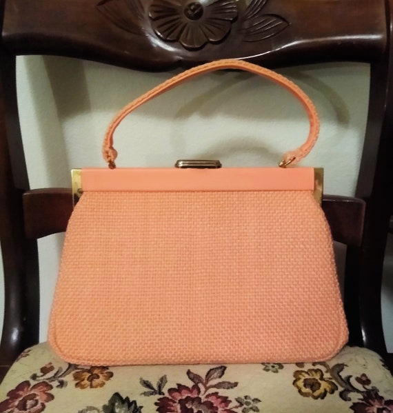 Vintage Salmon Pink Purse Handbag Pocketbook Mod 1
