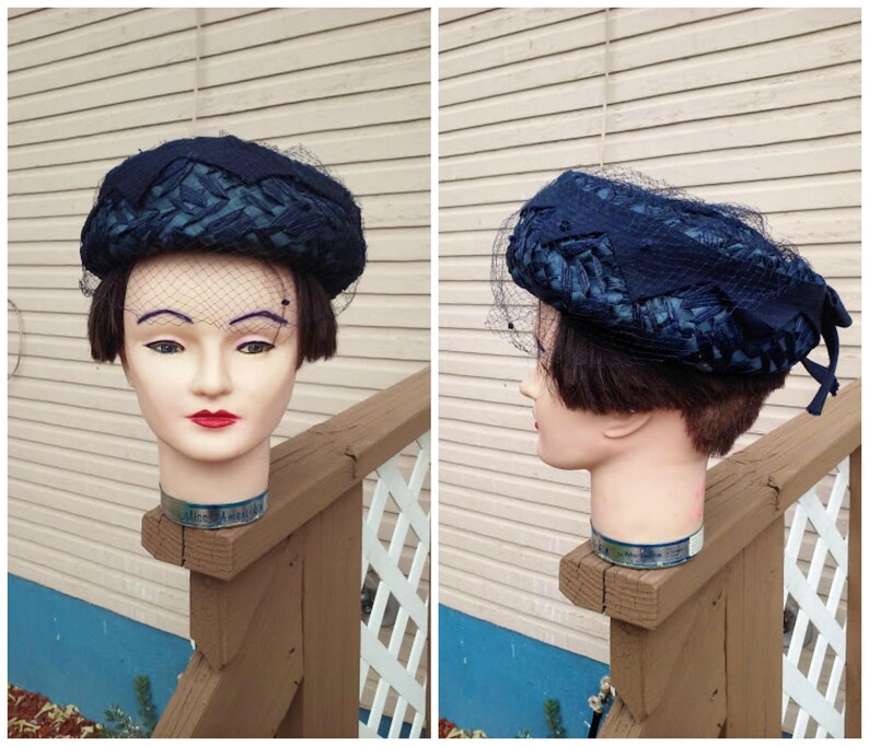 Vintage 1950s 1960s Blue Pillbox Hat Straw Veil image 4