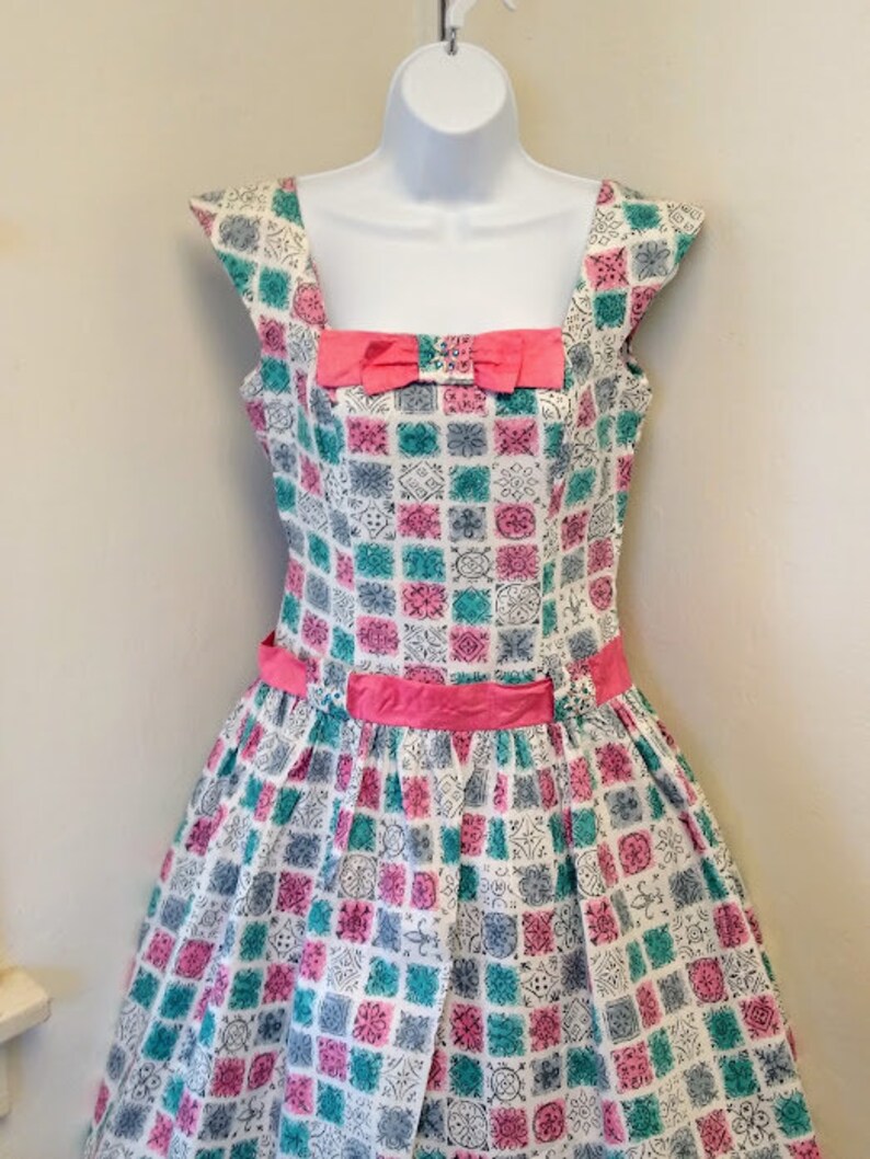 Vintage 1950s 50s Cotton Sundress Novelty Print Dress Frock Small Medium image 6