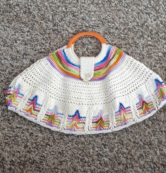 Vintage 1930s 30s SMALL Ivory Rainbow Fan Crochet