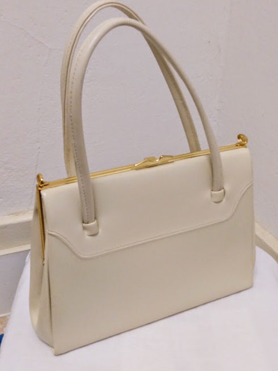 Vintage 1960s 60s Cream Ivory Vinyl Leather Lined… - image 2