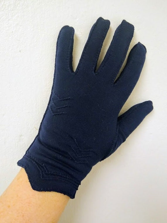 Vintage 1950s Dark Blue Wrist Evening Gloves Form… - image 4