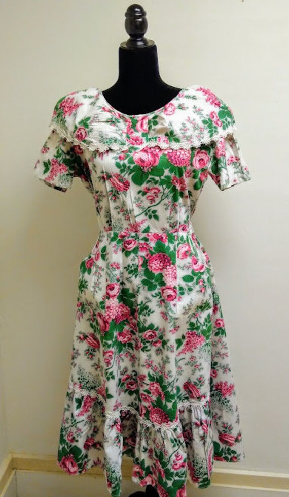 Vintage 1940s 1950s Floral Print Wrap Dress Cotto… - image 8