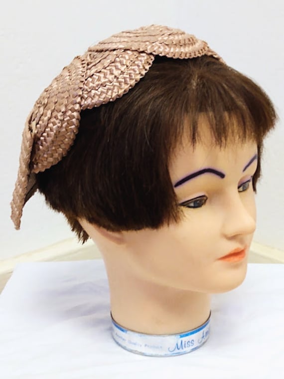 Vintage 1950s  1960s Topper Woven Raffia Hat Bow … - image 8