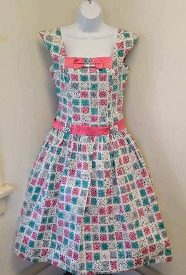 Vintage 1950s 50s Cotton Sundress Novelty Print Dress Frock Small Medium image 9