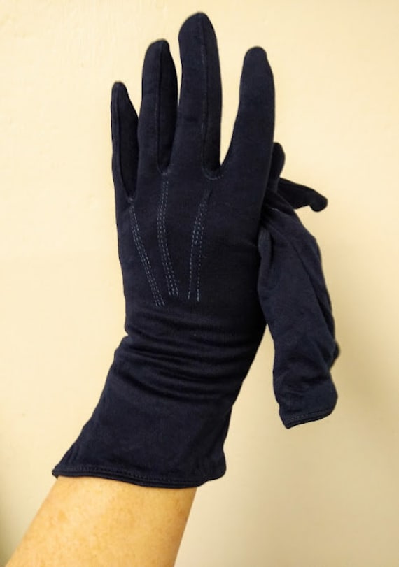 Vintage 1950s Dark Blue Wrist Evening Gloves Form… - image 5