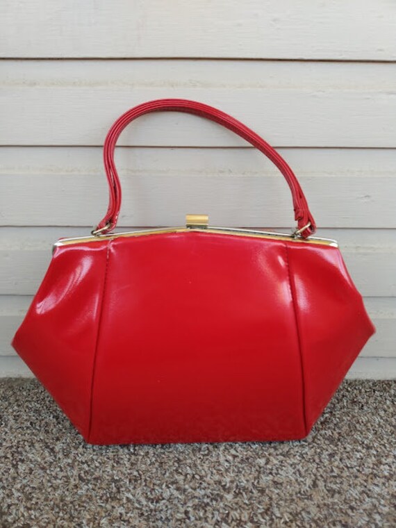 Vintage 1950s 1960s Red Patent Leather Handbag Po… - image 6