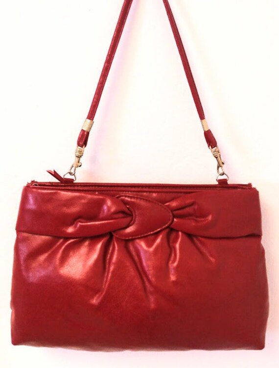 Vintage 1970s 70s Red Leather Shoulder Bag Handba… - image 1