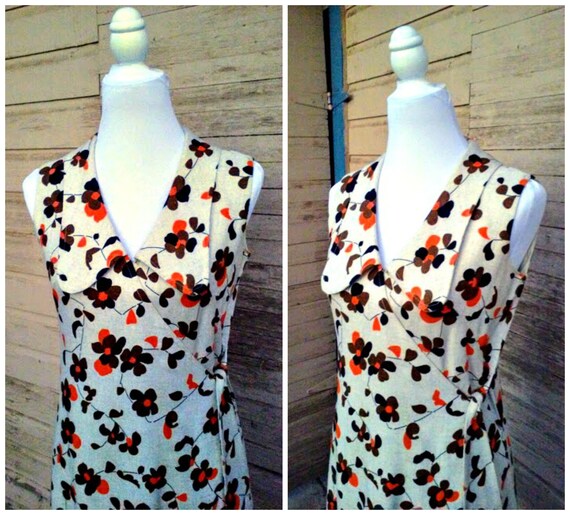 1960s 1970s Ivory Floral Mod Scooter Dress Wrap Mi