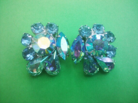 Vintage 1960s 60s Rhinestone Clip Earrings Signed… - image 3