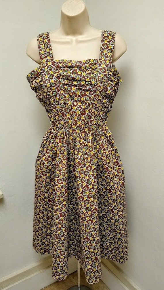 Vintage 1940s 50s Cotton Print Sun Dress Roses Sh… - image 1