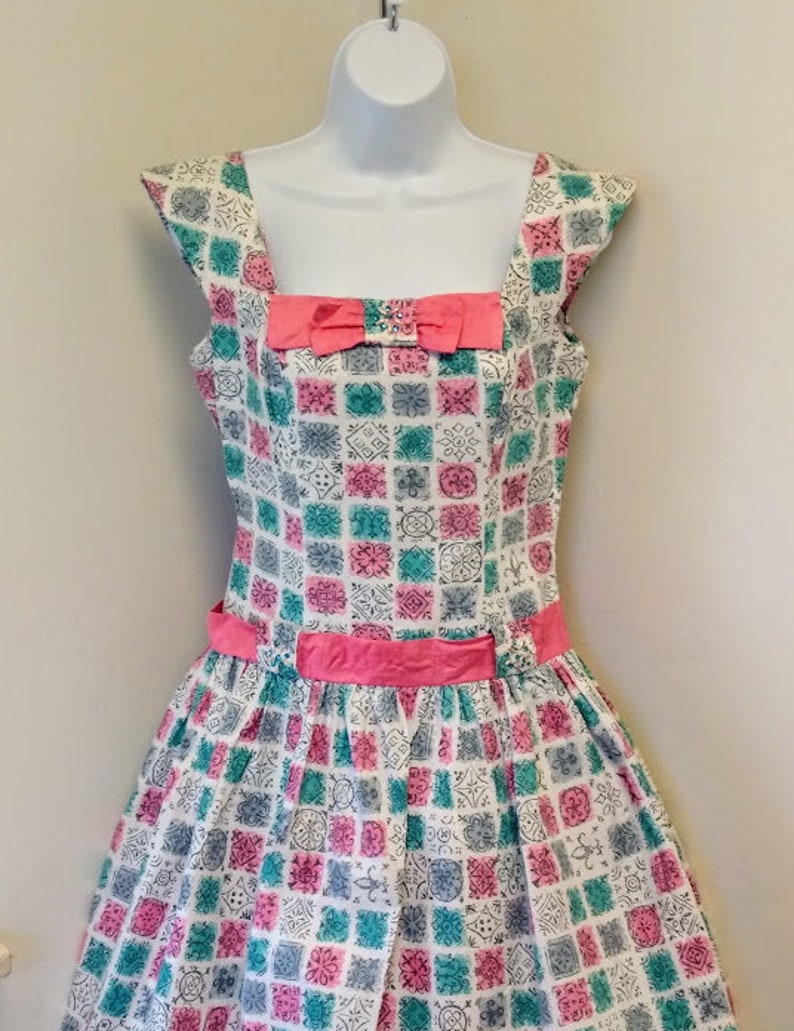 Vintage 1950s 50s Cotton Sundress Novelty Print Dress Frock Small Medium image 8