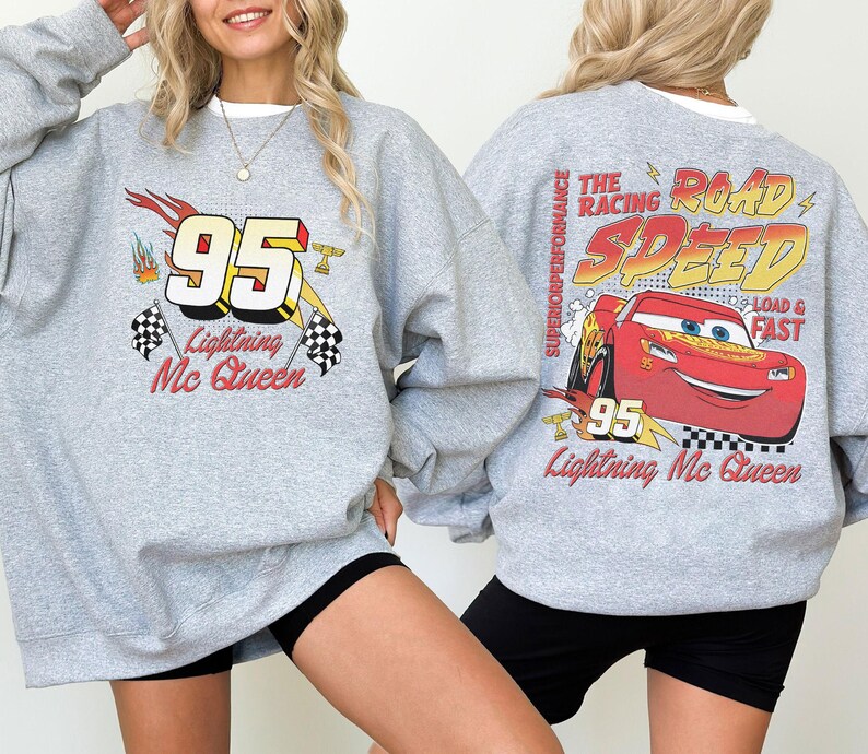 Vintage Lightning McQueen Comfort Colors Shirt, Disney Pixar Cars Shirt, Retro McQueen Graphic Tee, Disney Family Vacation Trip Shirt 2026 bild 3