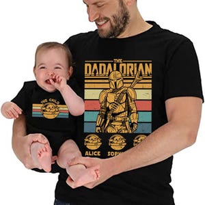 Camiseta a juego de Dadalorian y el Niño / Camiseta "Este es el camino" de Dadalorian / Camiseta para padre e hijo / Regalo del Día del Padre / Camiseta de la familia Mandalorian imagen 2