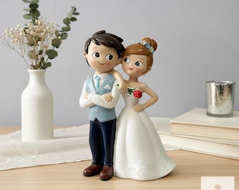 Romantic Wedding Couple Figurine - Resin Ornament Bride & Groom Cake Topper
