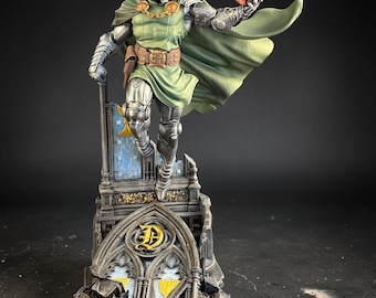 Figura coleccionable de Doctor Doom Fantasy Series de videojuegos Dibujos animados Película Monarch
