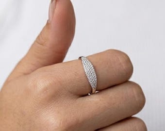 Italic 925 Sterling Silver Micro Pave Signet Ring