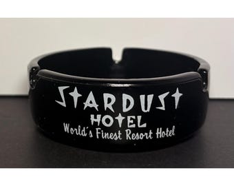Posacenere vintage in vetro nero dell'hotel Stardust Casino di Las Vegas, Nevada, modello MCM.
