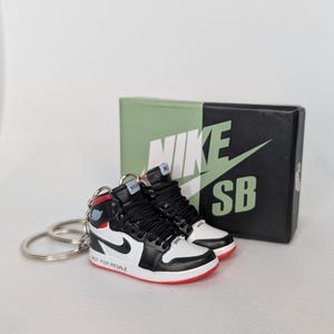 nike shoe keychain with box
