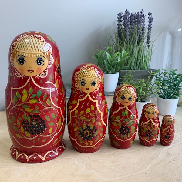 Lot de 5 poupées gigognes vintage, poupées Matroyshka, russes