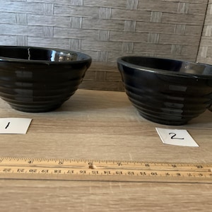 Vintage svarta Bauer ringglasskålar #30