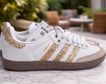 Adidas Samba mit individuellem Goldglitzer