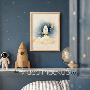 Weltraum Kindergarten Video Rahmen Mockup | Navy Galaxy Kinderzimmer Dekor | Filmischer Reveal Holzrahmen