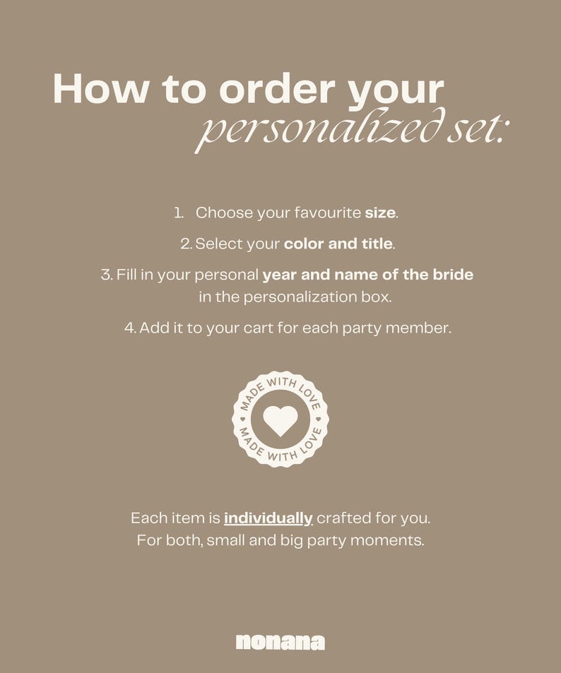 Puede incluir: Gr&aacute;fico beige con instrucciones sobre c&oacute;mo pedir un conjunto personalizado. El texto incluye pasos para elegir un tama&ntilde;o, color, t&iacute;tulo y agregar al carrito. Tambi&eacute;n hay un emblema circular con un coraz&oacute;n y las palabras "Made with Love".