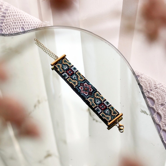 Golestan Miyuki Bracelet