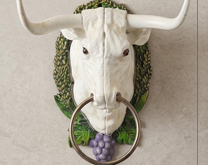 A Cast Iron White Cow Head Towel Holder 28 cm Bull