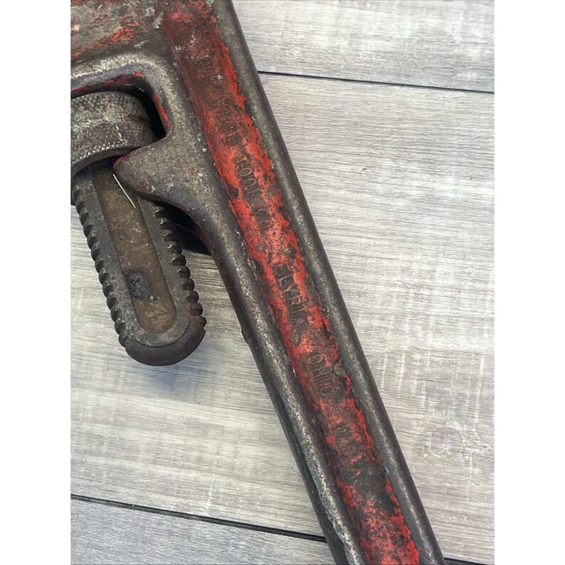 Llave para tubos Ridgid de 24" de alta resistencia, color rojo. Fabricada en EE. UU. (modelo vintage). imagen 5