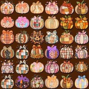 Puede incluir: Una colección de treinta y seis ilustraciones de calabazas decorativas dispuestas en una cuadrícula. Cada calabaza presenta un patrón de patchwork único en varios colores, incluyendo naranja, rosa, azul y marrón, adornado con lazos, hojas y flores.