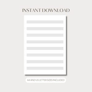 Op de afbeelding: Een wit vel papier met muzieknotenlijnen, perfect voor muziekcompositie. De woorden "INSTANT DOWNLOAD" staan bovenaan en "A4 AND US LETTER SIZES INCLUDED" onderaan.