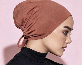 Sottocasco regolabile con laccetti, morbido ed elasticizzato, per hijab musulmano, turbante a tinta unita da indossare sotto il velo.